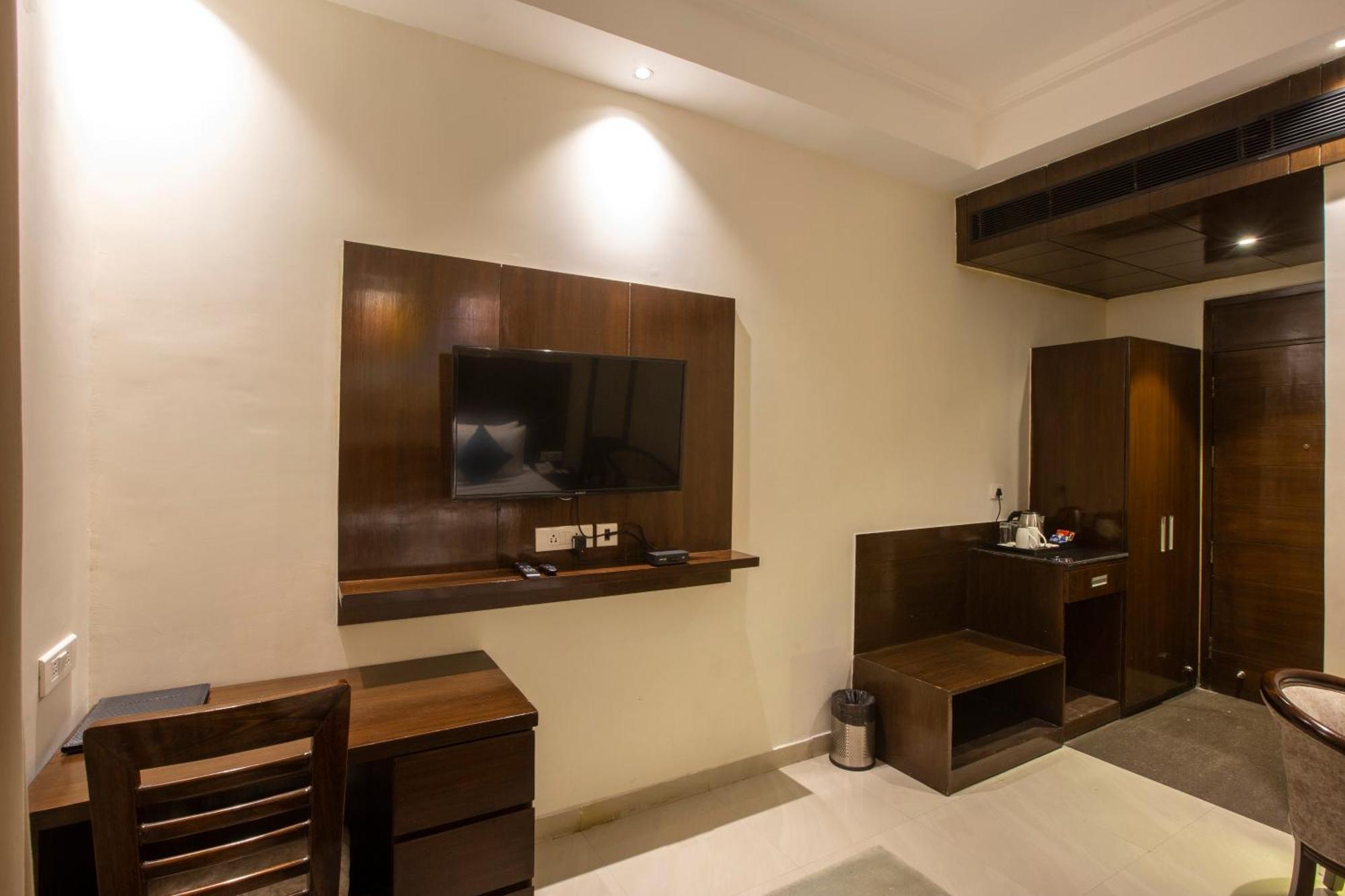 Inde Reva Resort Rishikesh Rishīkesh 外观 照片